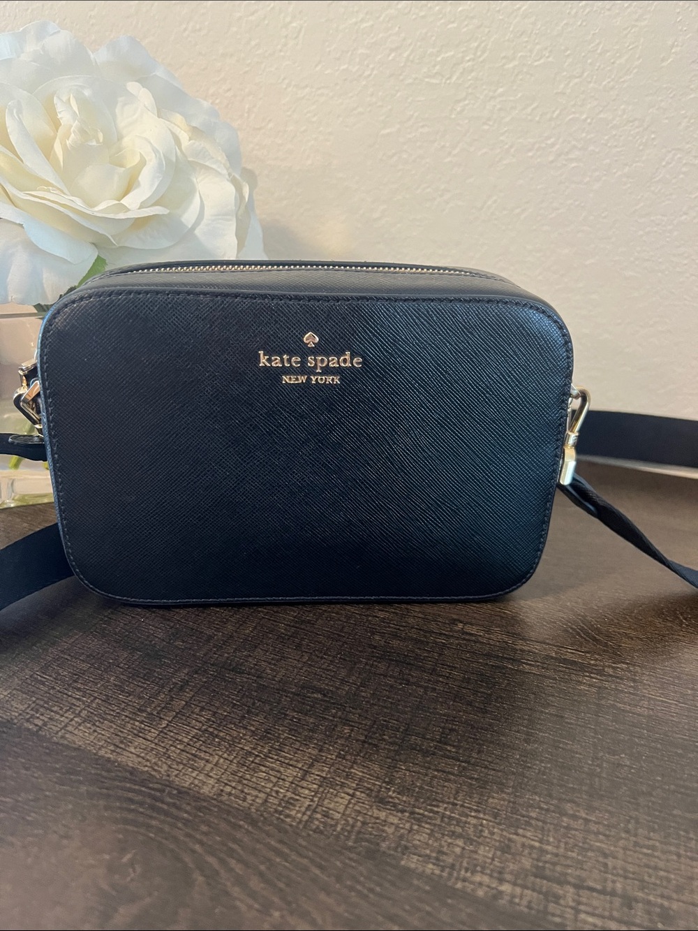 kate spade Madison Mini Camera Bag Crossbody
